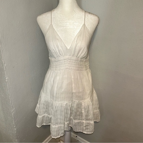 American Eagle Outfitters Dresses & Skirts - American Eagle Outfitters White Backless Dress